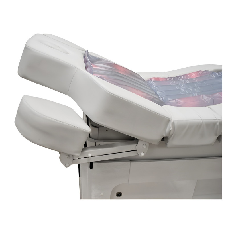 Camilla de Agua Napoles